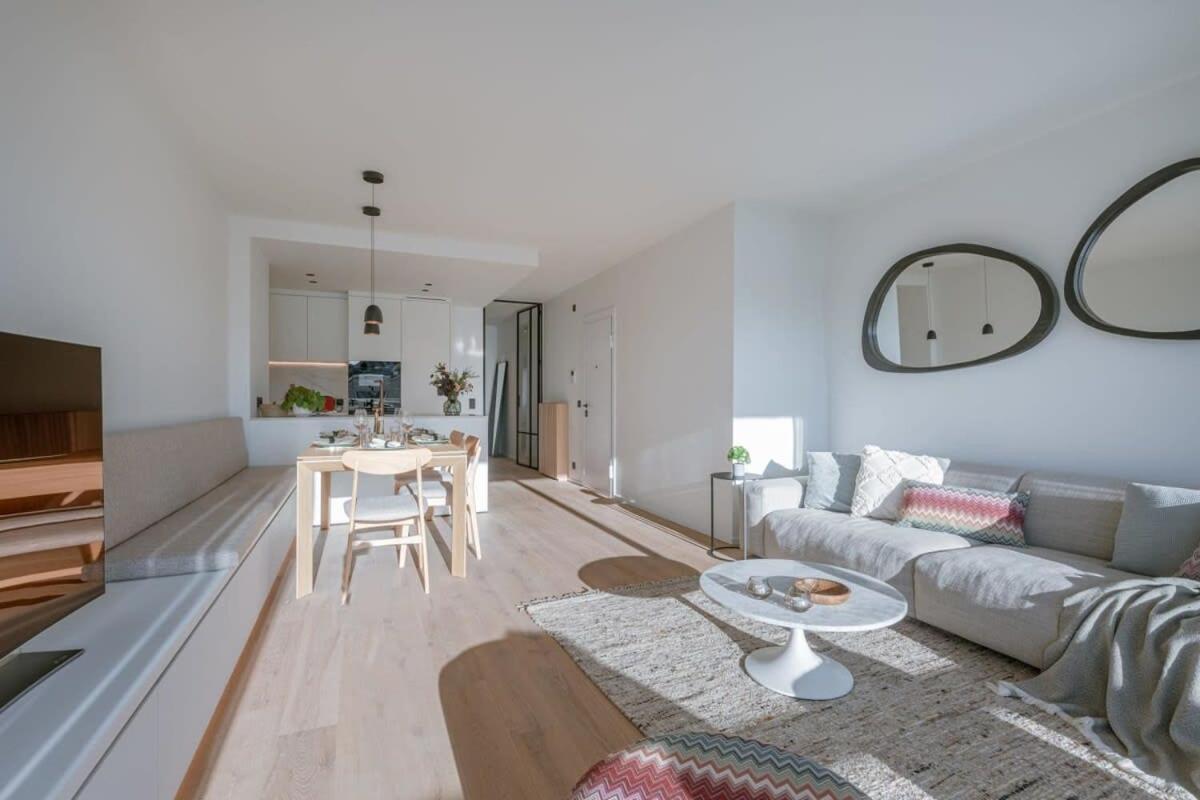 Stunning And Modern Apartment With Sunny Balcony Knokke-Heist Exterior foto
